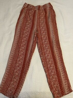 Forever 21 Rust Red Patterned Straight-Leg Pants